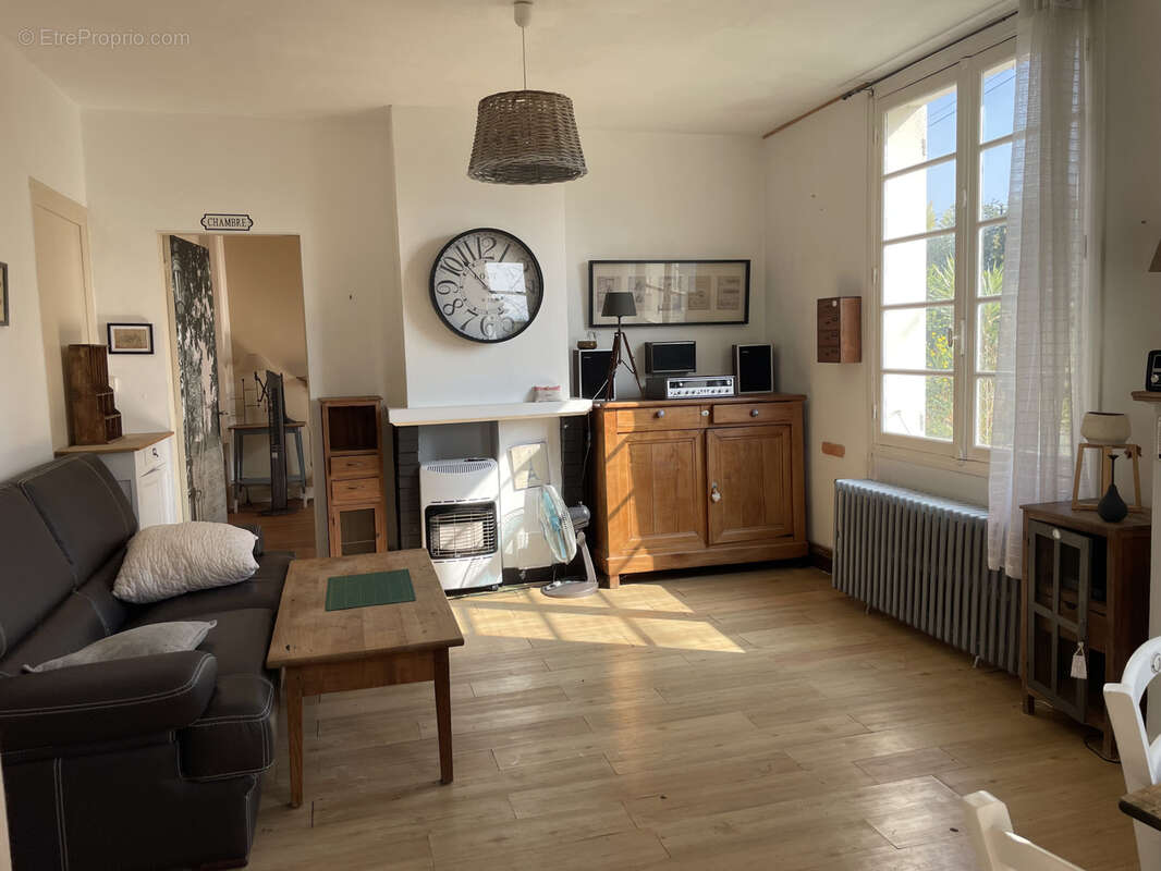Maison à COGNAC