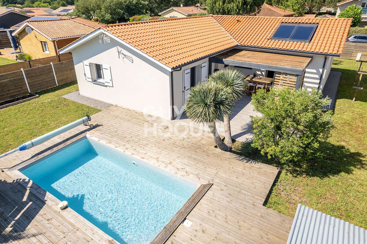 Maison à PARENTIS-EN-BORN