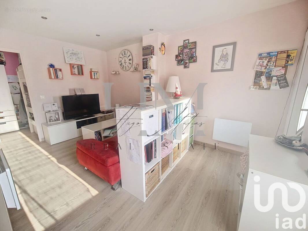 Photo 1 - Appartement à PONTAULT-COMBAULT