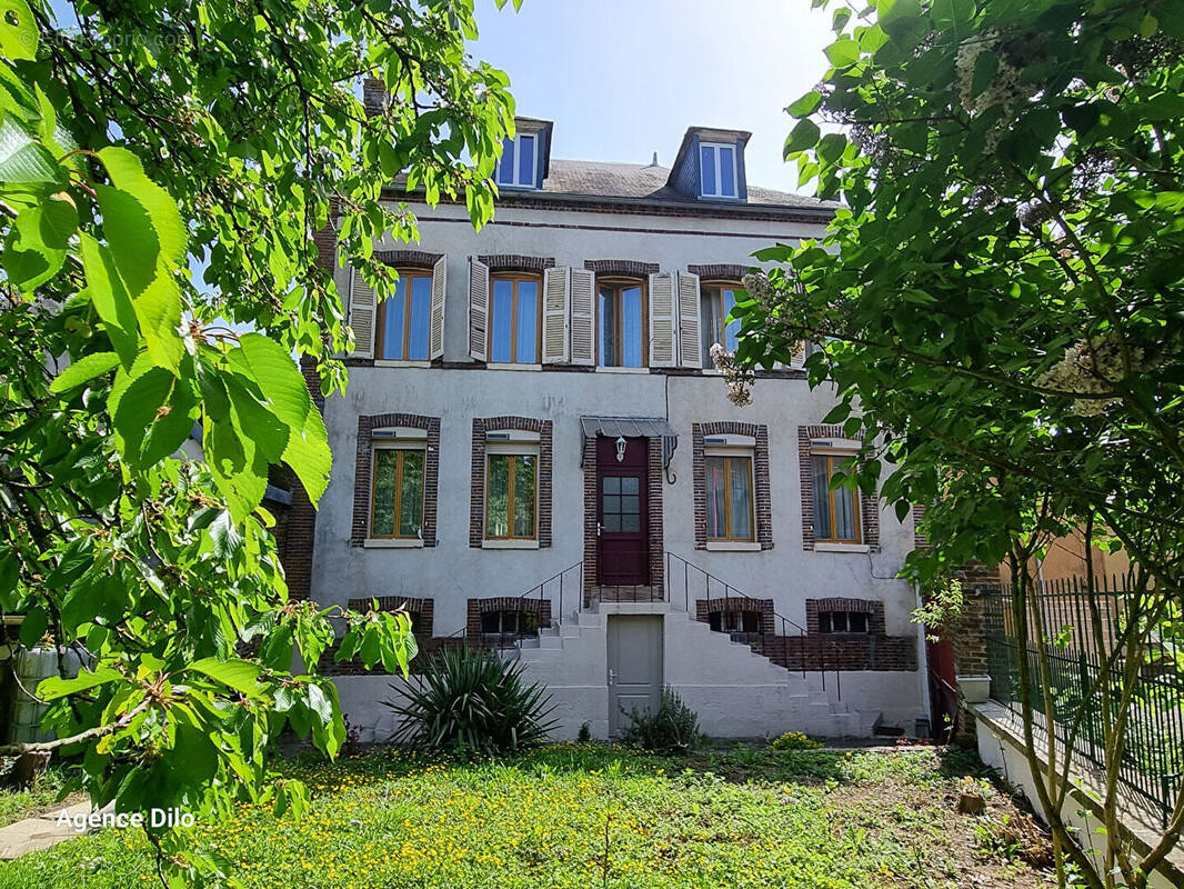 Maison à CHAILLEY