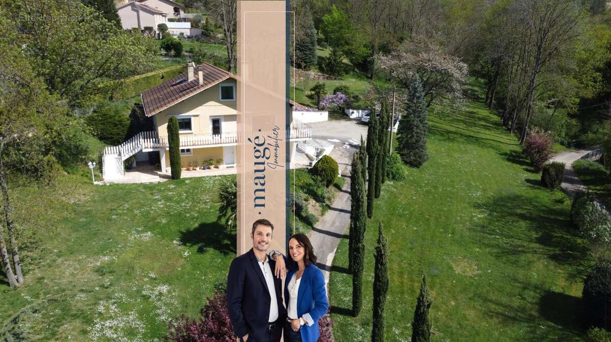 Maison à SIMANDRES