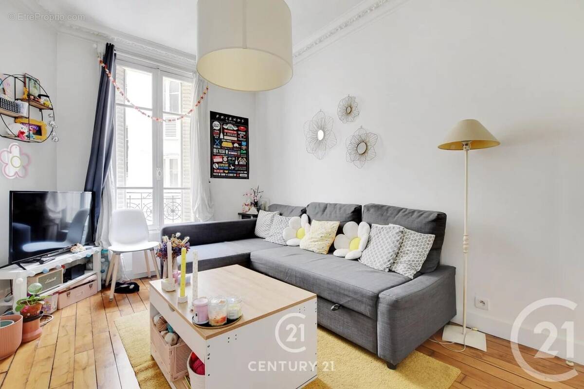 Appartement à PARIS-15E