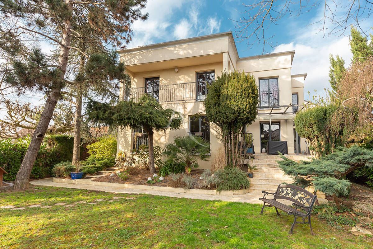 Maison à GOURNAY-SUR-MARNE