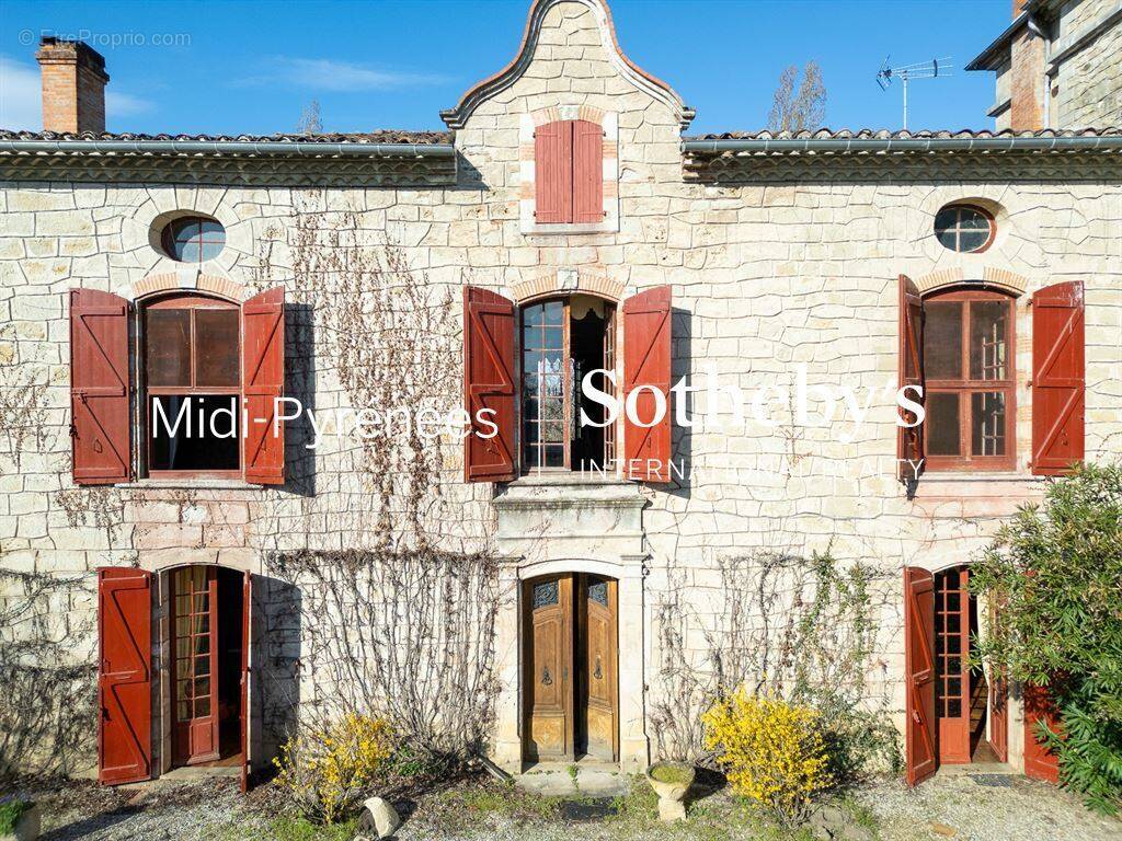 Maison à LAVAUR