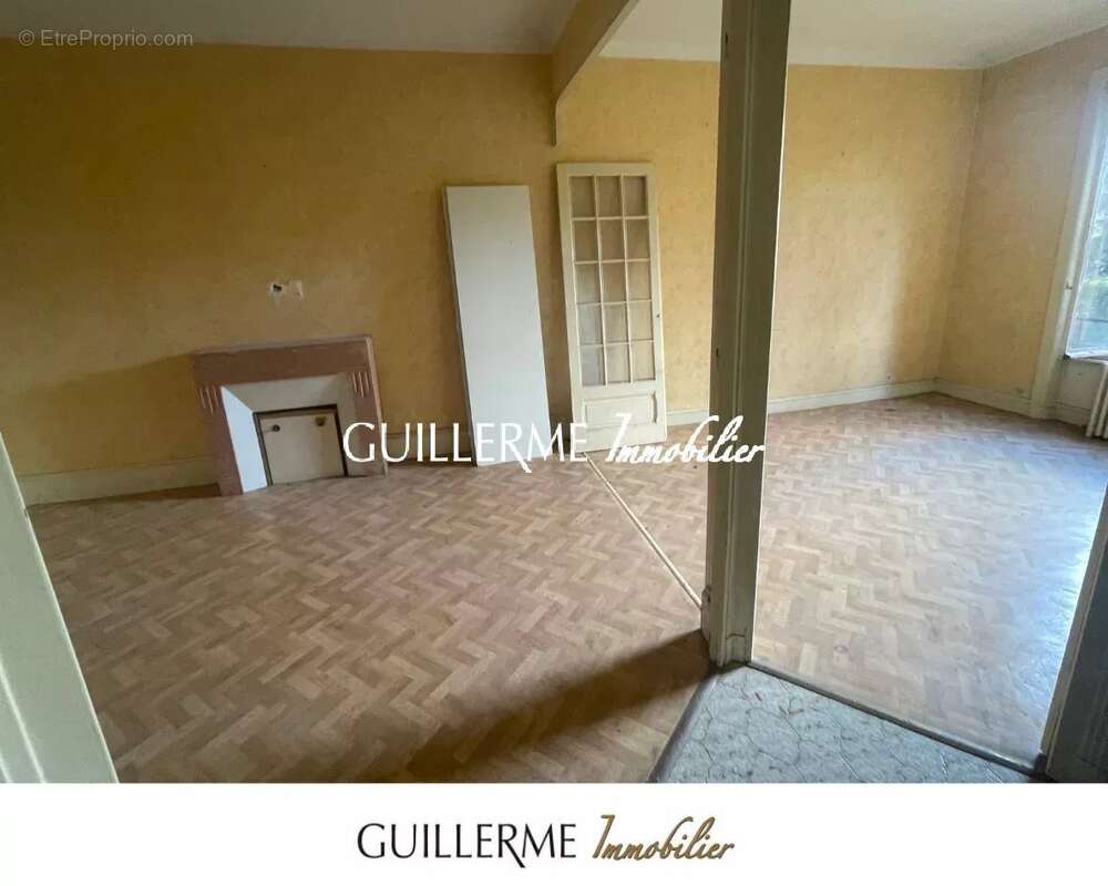 Maison à OULLINS