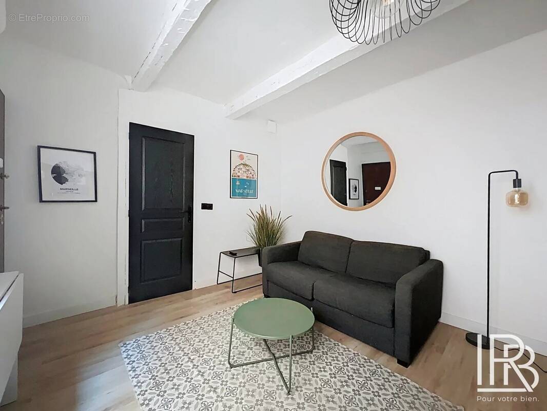 Appartement à MARSEILLE-2E
