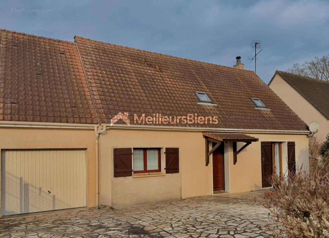 Maison à PONTOISE