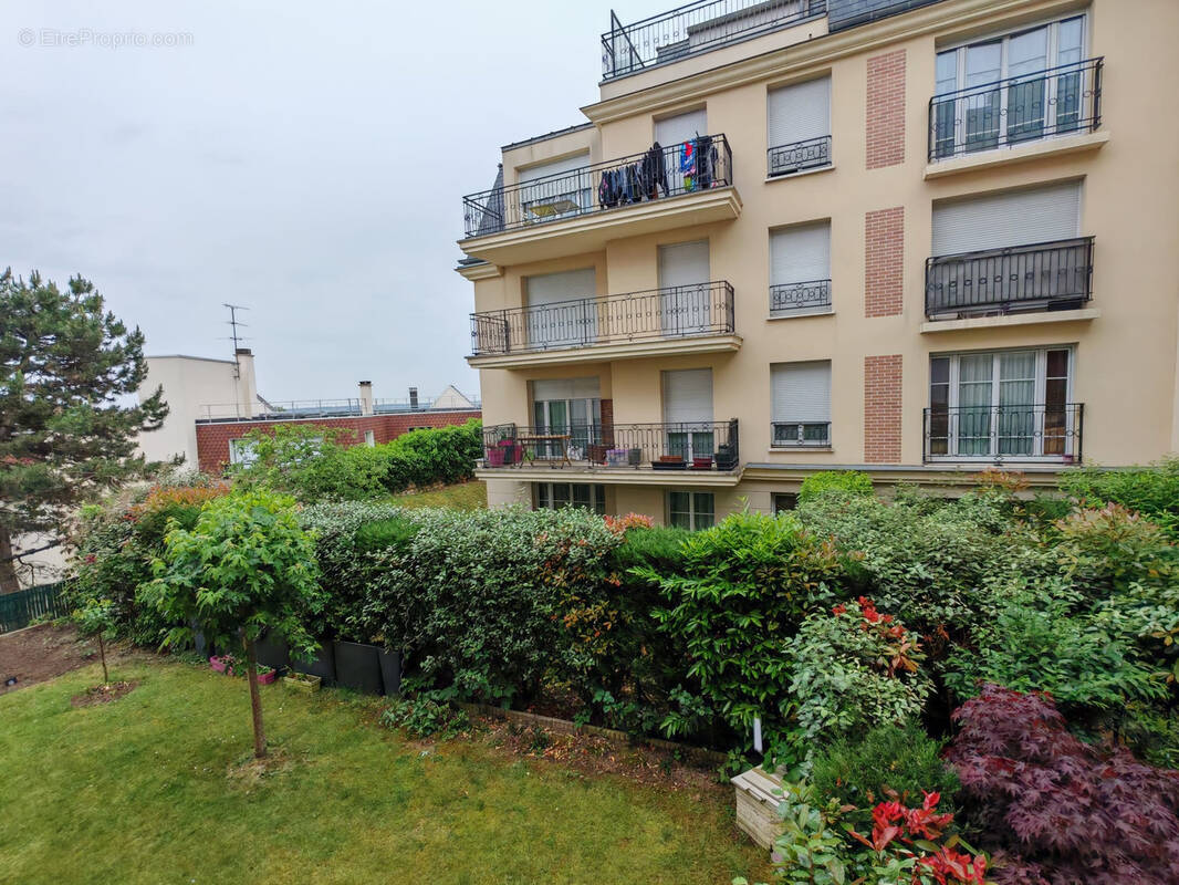 Appartement à SAINT-CYR-L&#039;ECOLE