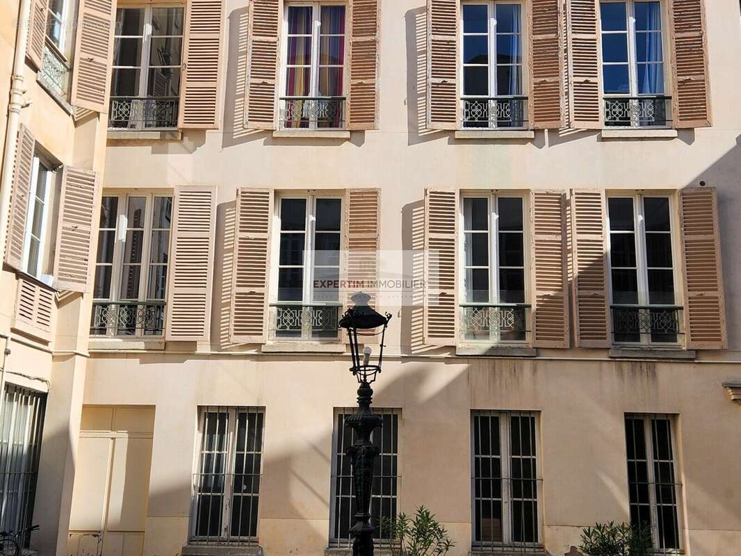 Appartement à VERSAILLES