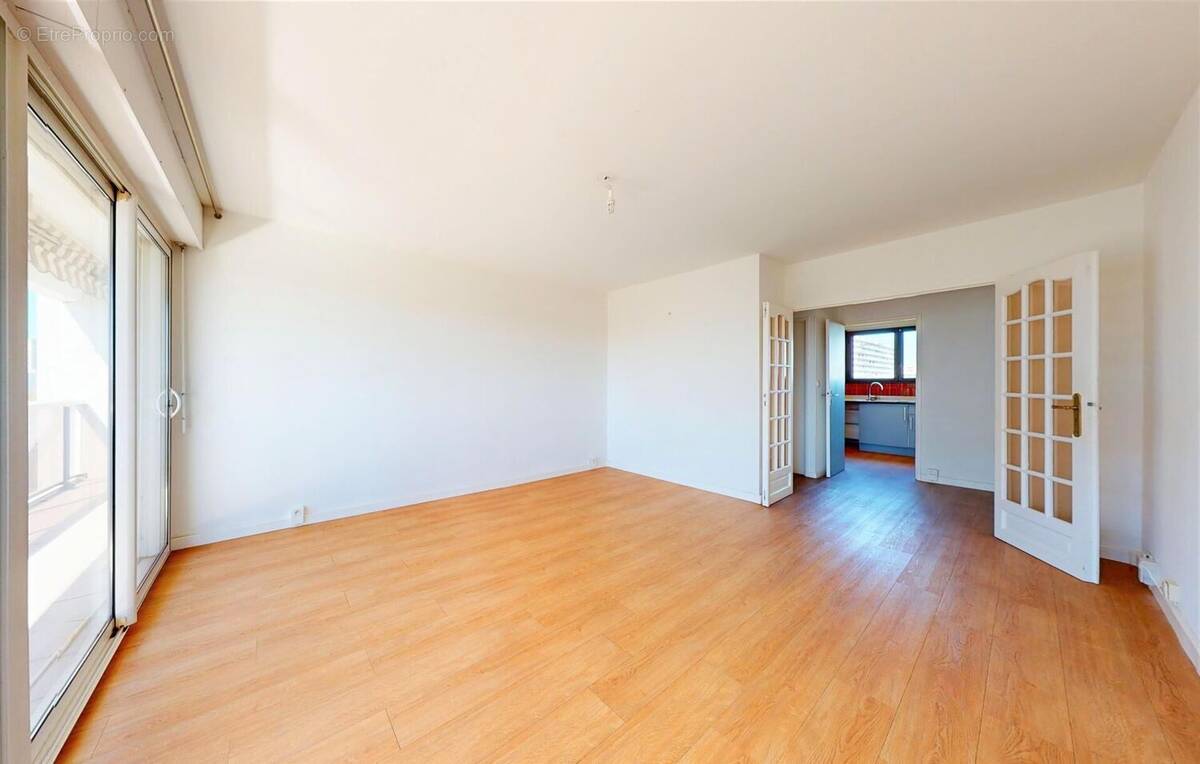 Photo 1 - Appartement à BORDEAUX