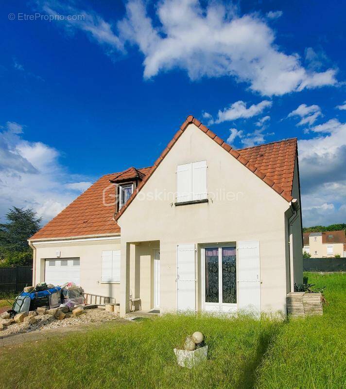 Maison à FONTAINEBLEAU
