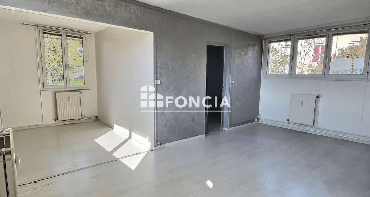 Appartement à FIRMINY
