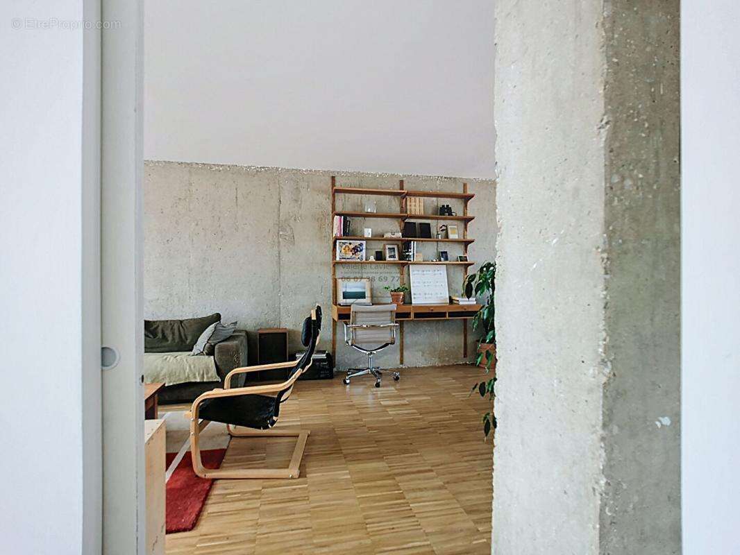 Appartement à MARSEILLE-1E