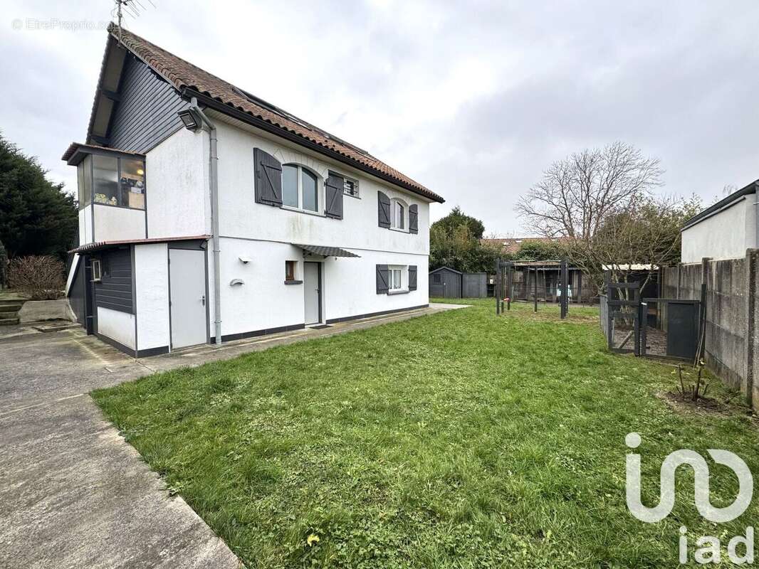 Photo 3 - Maison à LA QUEUE-EN-BRIE