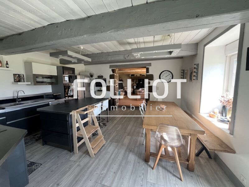 Maison à SOURDEVAL