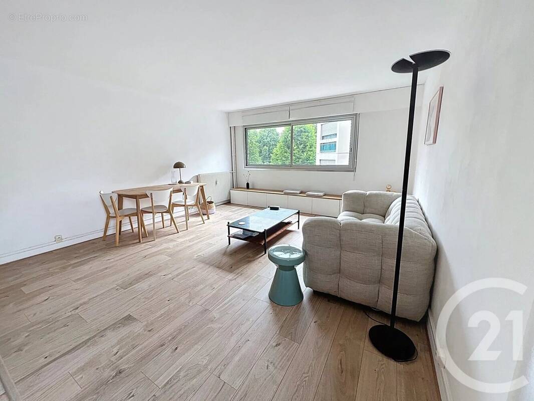 Appartement à PARIS-13E