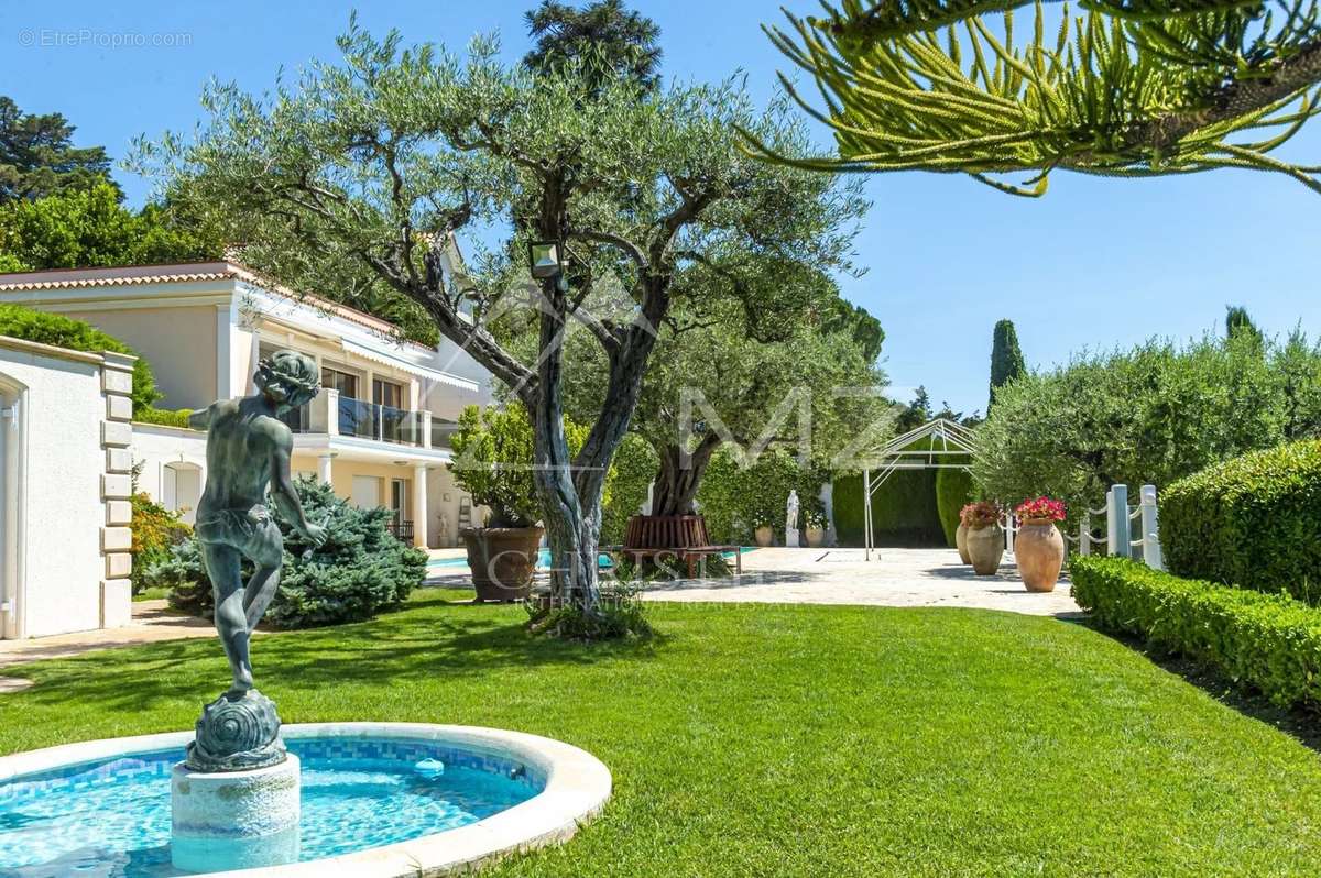 Maison à ANTIBES