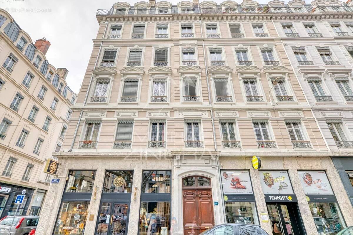 Appartement à LYON-6E