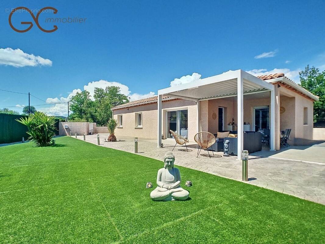 Maison à CEBAZAN