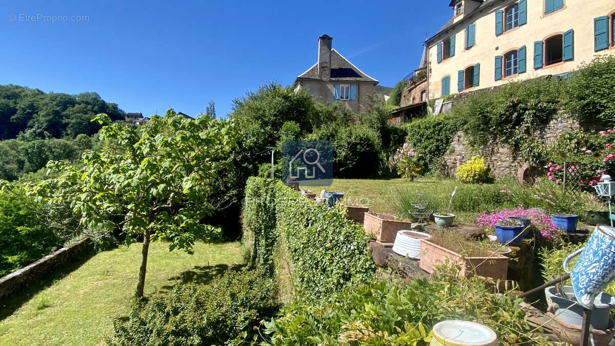 Maison à SAINT-LAURENT-D&#039;OLT