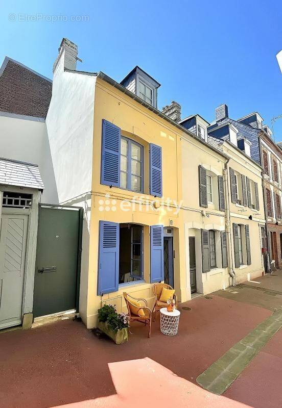 Maison à TROUVILLE-SUR-MER