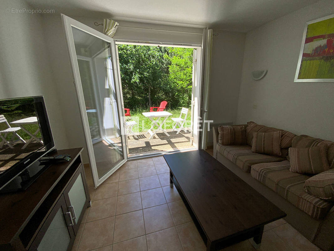 Appartement à BARBASTE