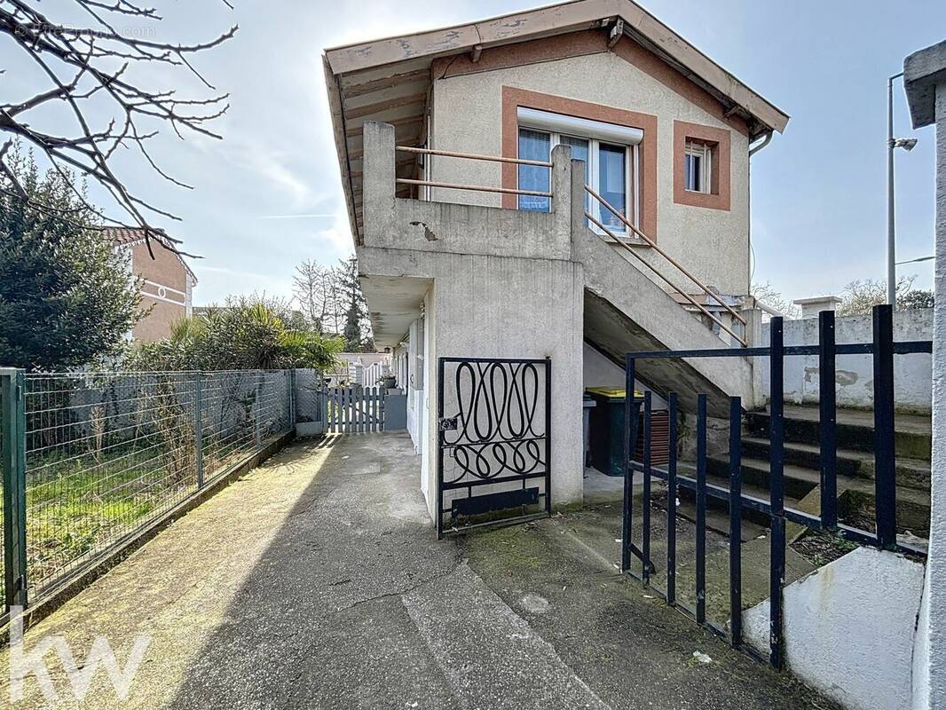 Maison à VAULX-EN-VELIN