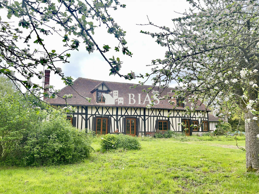 Maison à BEAUMONT-LE-ROGER