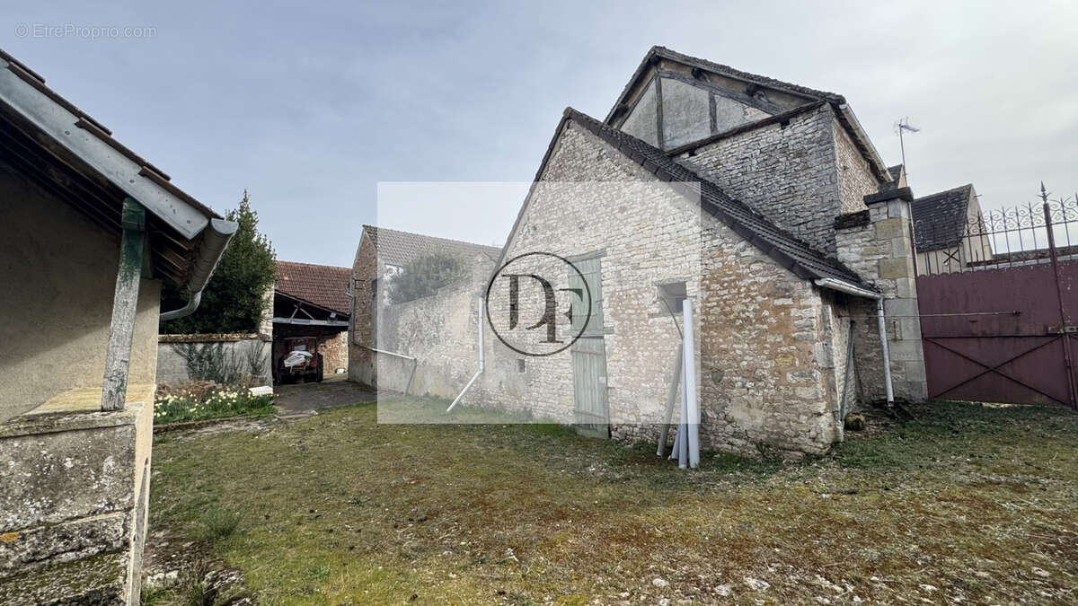 Maison à BOYNES