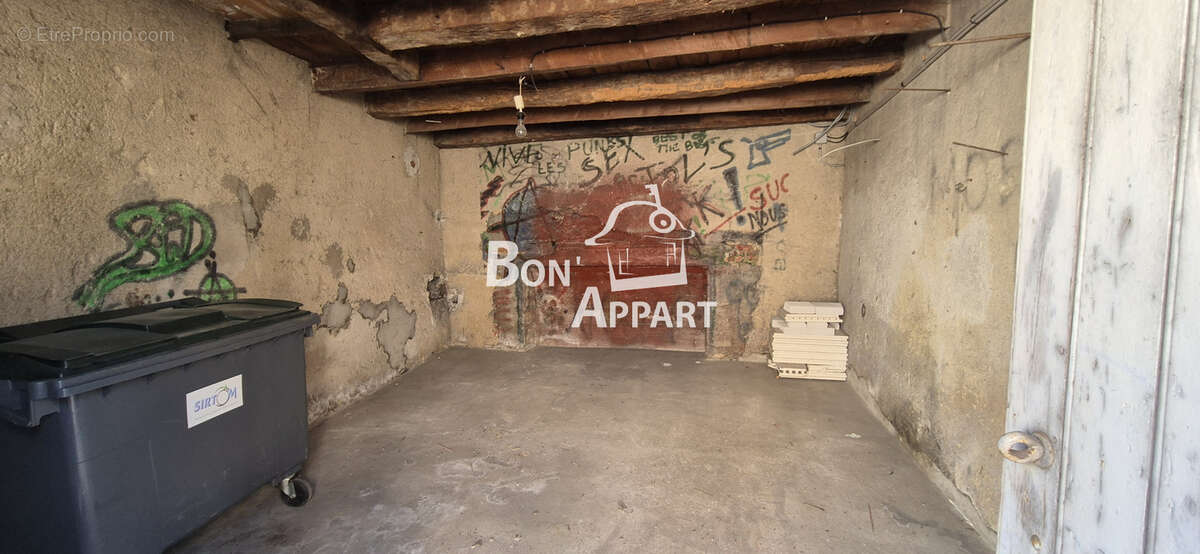 Parking à BRIEY