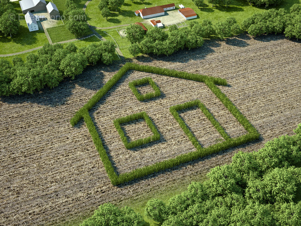 Terrain à COUTRAS