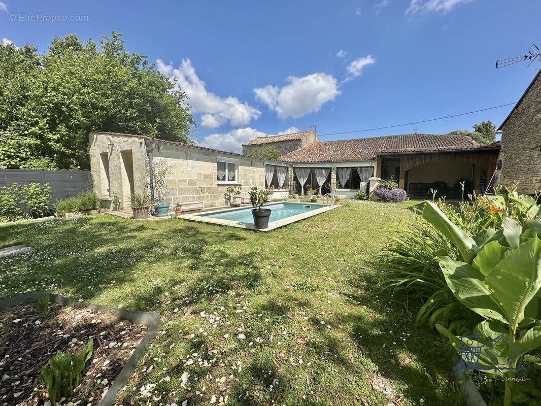Maison à FLOIRAC
