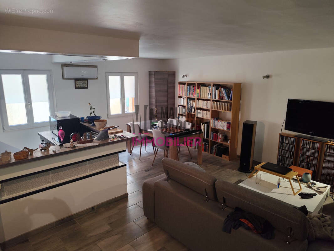 Maison à MONTEUX