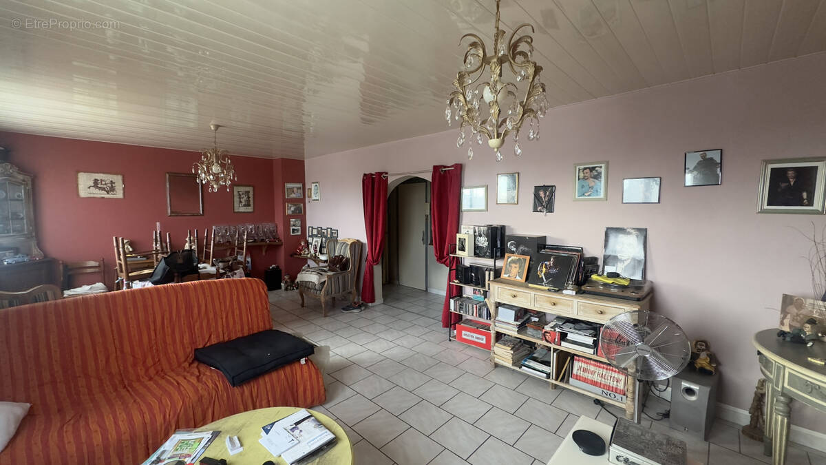 Appartement à BOURG-LES-VALENCE