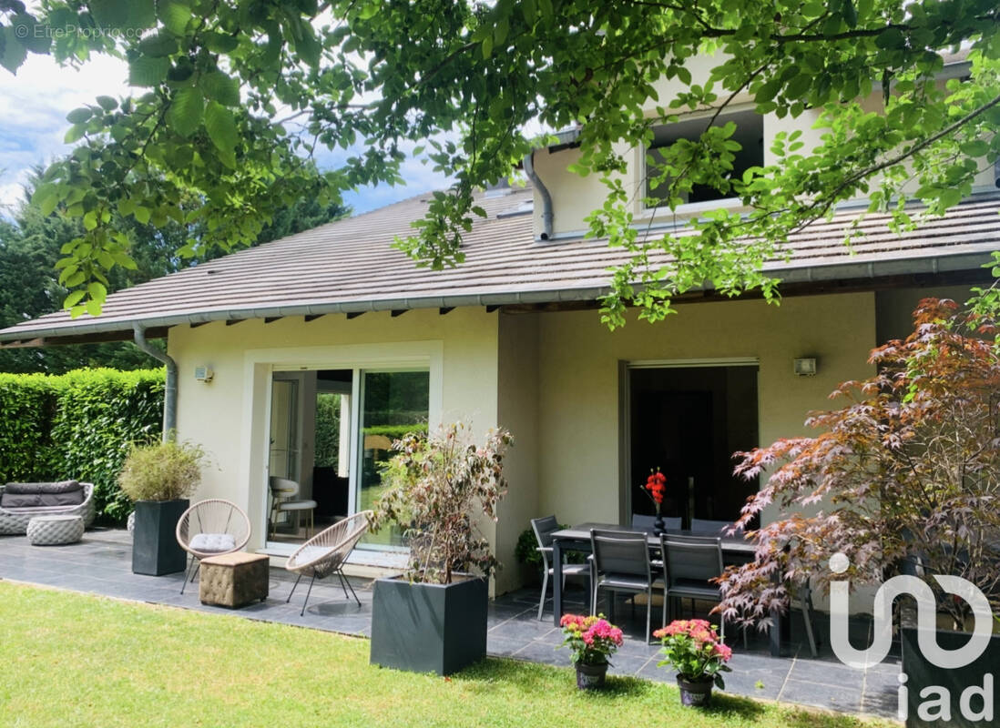 Photo 1 - Maison à MARLY