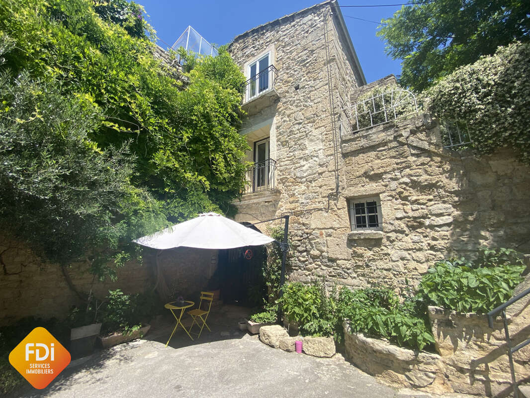 Maison à COURNONTERRAL