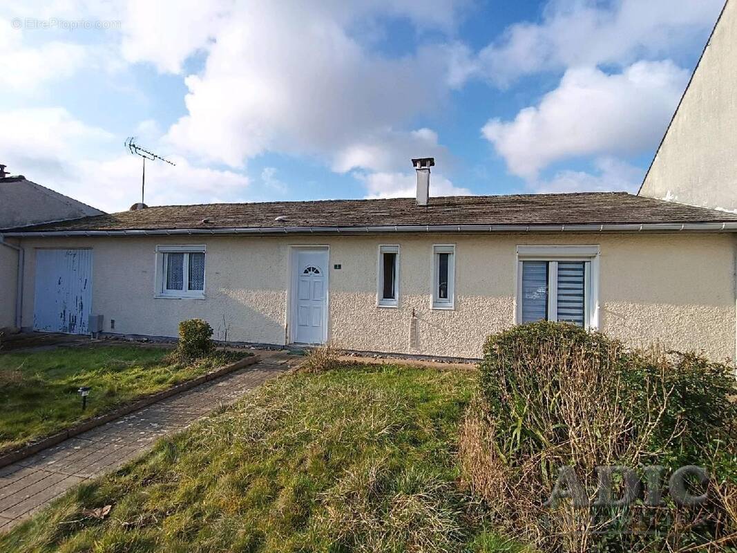 Maison à OTHIS
