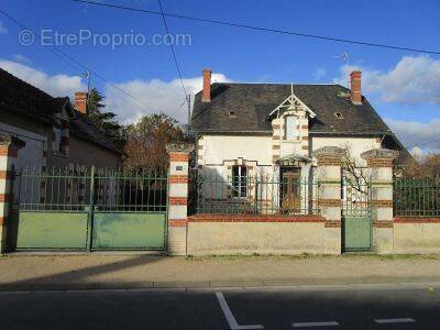 Maison à CHABRIS