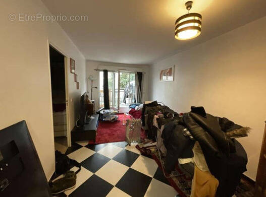 Appartement à STAINS