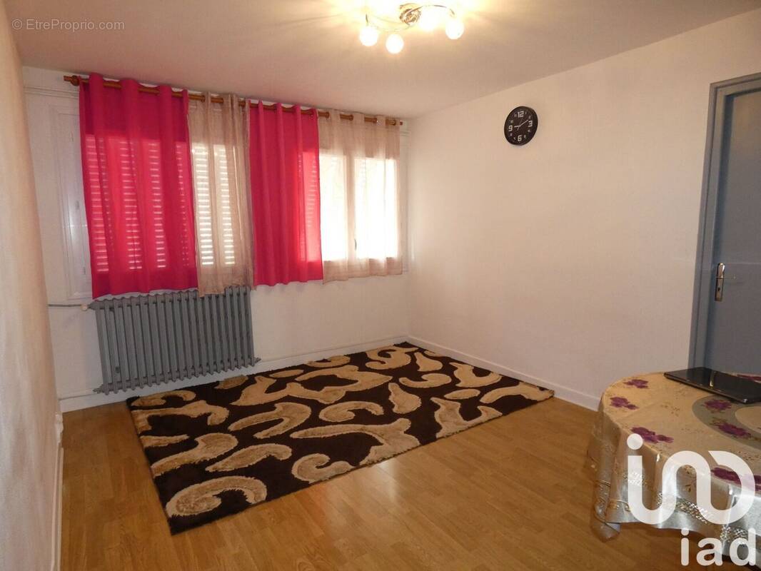 Photo 1 - Appartement à AURILLAC