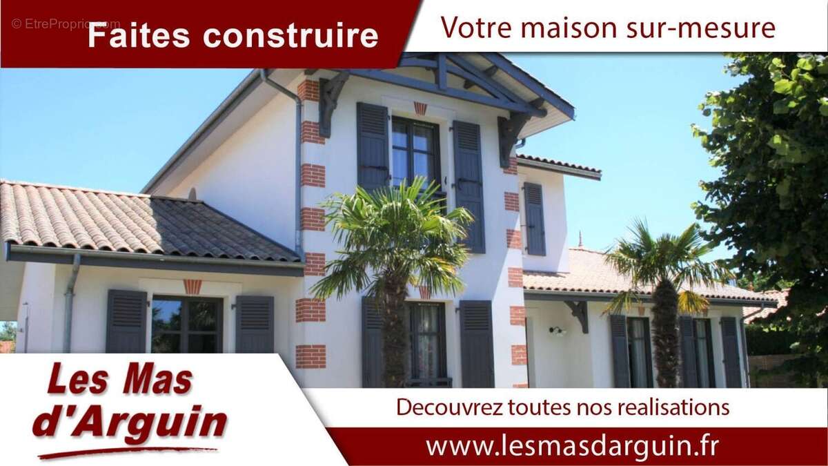 Terrain à LUGOS