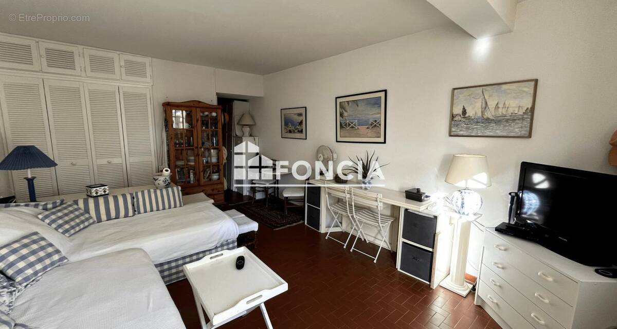 Appartement à HYERES