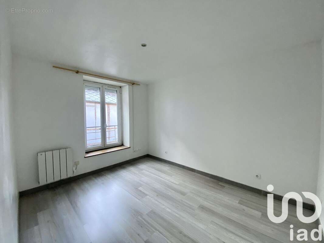 Photo 5 - Appartement à PUISEAUX
