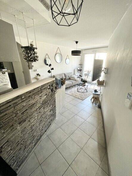 Appartement à MARSEILLE-13E