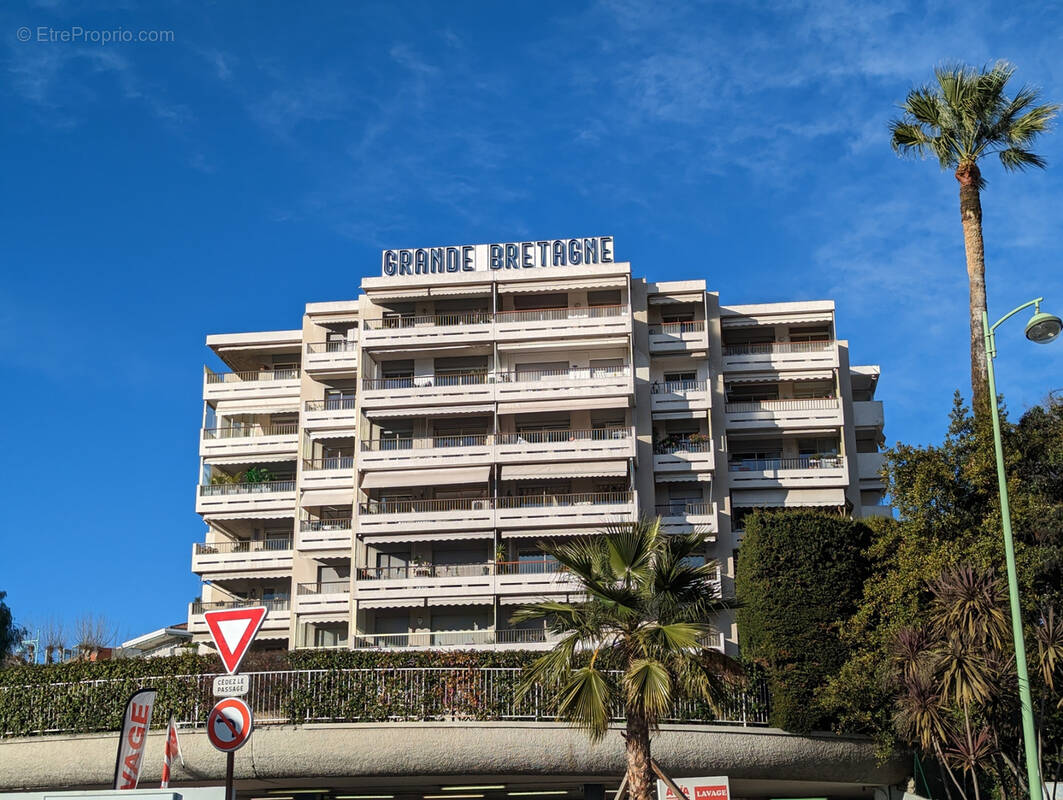 Appartement à LE CANNET