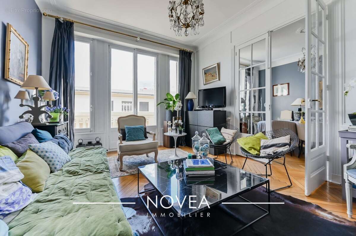 Appartement à LYON-6E