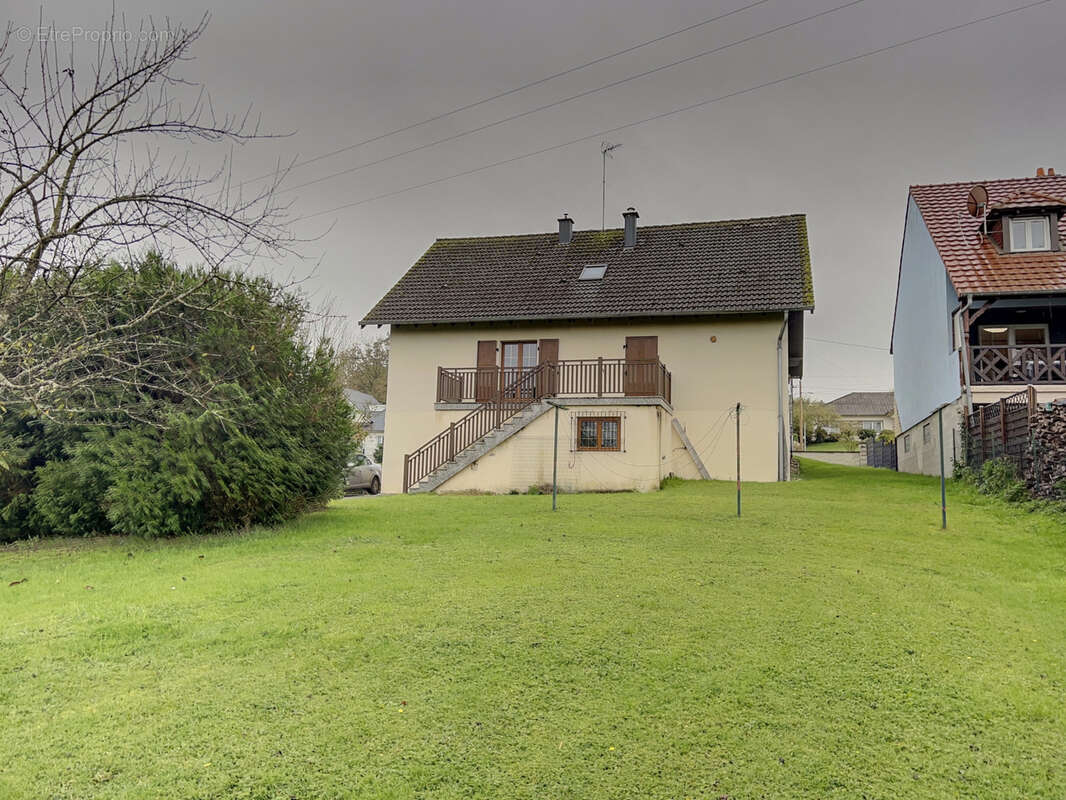 Maison à SARRALBE