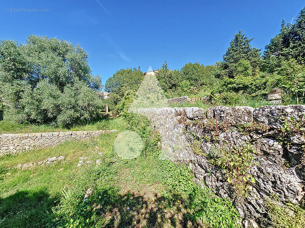 Terrain à GRASSE