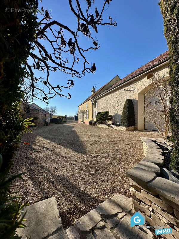 Maison à BEAUNE