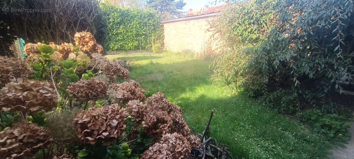 Maison à FACHES-THUMESNIL